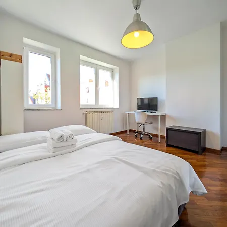 Rynek Old Town By Bookinghost * Wrocław